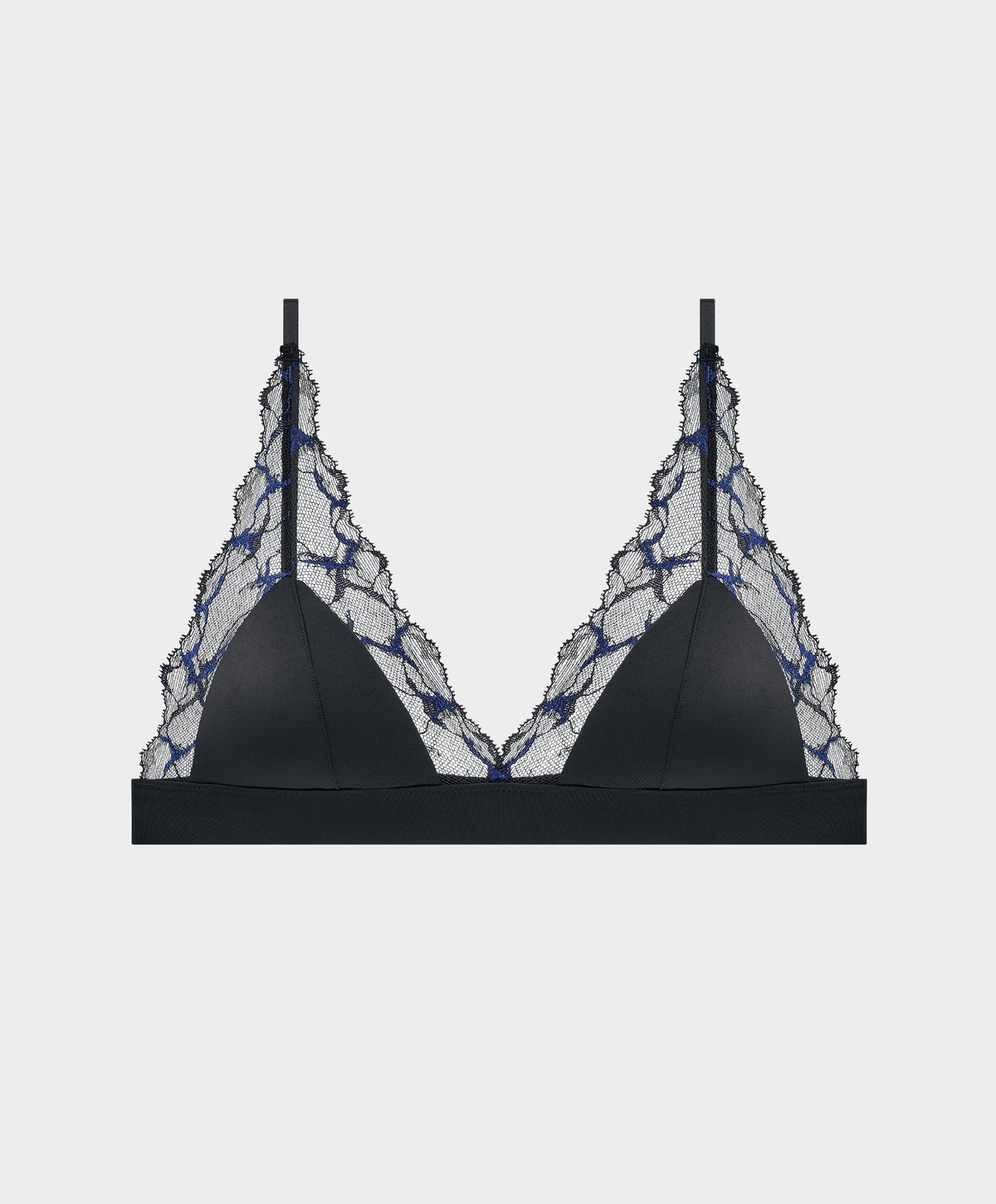 BOUNDARY | Lace Trim Triangle